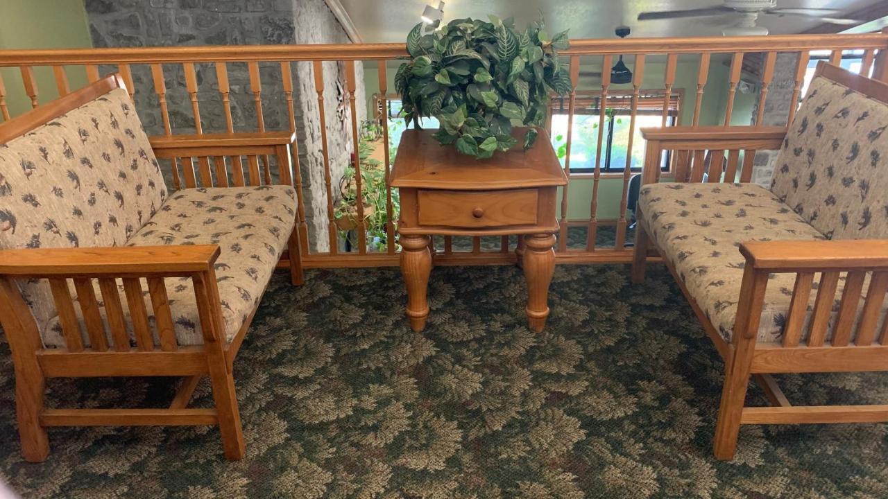 Regency Inn And Suites Stilwell Zewnętrze zdjęcie