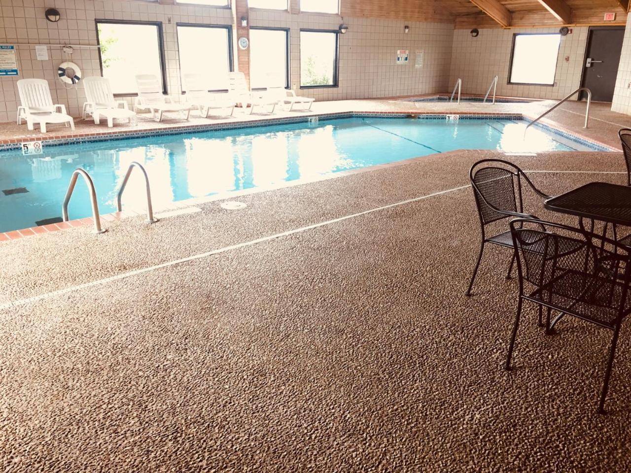 Regency Inn And Suites Stilwell Zewnętrze zdjęcie